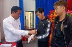 Khát vọng cống hiến