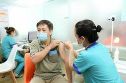 Bảo vệ bản thân và gia đình trước diễn biến phức tạp của bệnh cúm