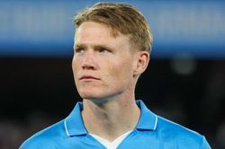 McTominay khiến dàn sao MU bẽ mặt
