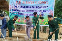 Khởi công nhà 'Đại đoàn kết' tặng gia đình tân binh chuẩn bị nhập ngũ