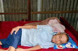 Bệnh nhân nghèo cần giúp đỡ