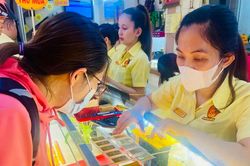 Giảm thêm 1,5 triệu đồng/lượng, có doanh nghiệp niêm yết giá vàng miếng SJC thấp hơn vàng thế giới