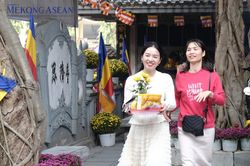 Đi hơn 100km để đến Chùa Hà cầu duyên trước thềm Valentine