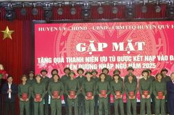 Huyện Quỳ Hợp gặp mặt 192 tân binh trước ngày lên đường nhập ngũ