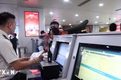 Tạo thuận lợi hơn nữa cho người nước ngoài xuất nhập cảnh, cư trú tại Việt Nam