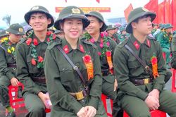 Hơn 1.300 thanh niên Quảng Trị lên đường nhập ngũ năm 2025