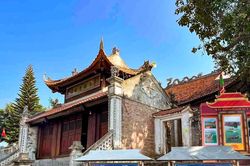 Phục chế gần 620 trang tài liệu Hán Nôm về Đền Cờn