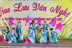 Các huyện, thành phố trong tỉnh tổ chức Chương trình Giao lưu văn nghệ tiễn thanh niên lên đường nhập ngũ năm 2025