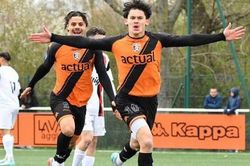 Tin nóng bóng đá Việt hôm nay 17/2: Tiền đạo Việt kiều ra mắt Ligue 2; HLV Hà Tĩnh thừa nhận gặp may khi bất bại
