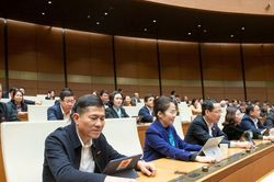 Thông qua Luật sửa đổi, bổ sung một số điều của Luật Tổ chức Quốc hội
