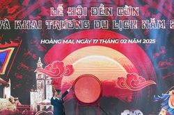Khai mạc Lễ hội Đền Cờn và khai trương du lịch thị xã Hoàng Mai năm 2025