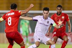 Tiến Linh tăng tốc, chưa thể lạc quan về cuộc đua Vua phá lưới V-League
