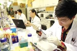 Gỡ rào cản trong nghiên cứu khoa học: Chấp nhận rủi ro và khoán chi