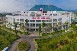 Bắt Giám đốc Bệnh viện đa khoa II Lâm Đồng