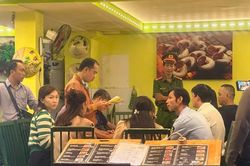 Nhà hàng bị 'tố' bán đĩa rau muống 500.000 bị phạt hơn 96 triệu đồng