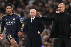 Pep Guardiola ngầm chế giễu Bellingham sau vụ rút thẻ đỏ gây tranh cãi