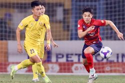 Tin nóng thể thao tối 20/2: Trọng tài FIFA ở V-League bị tẩy chay; Antony tiết lộ lý do hồi sinh