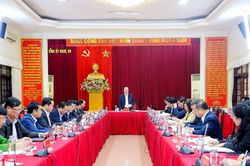 Nghệ An: Tạo điều kiện 'tốt nhất, nhanh nhất, thuận lợi nhất' cho người dân, doanh nghiệp
