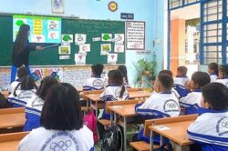 Kông Chro công nhận 46 giáo viên tiểu học dạy giỏi cấp huyện