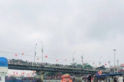 Nghệ An: Cảnh sát giao thông đường thủy ra quân bảo đảm an toàn cho lễ hội đua thuyền