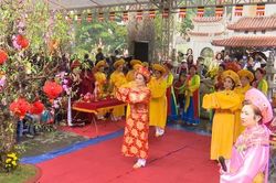 Nét đẹp văn hóa Lễ hội chùa Thánh Chúa