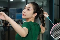 Hot girl từng giành 4 HCV cầu lông lấn sân pickleball, tập say sưa chỉ nghỉ 1 ngày Tết khiến ai cũng phải thán phục