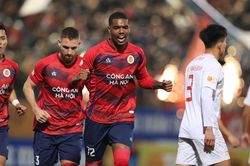 CAHN và Hà Nội FC trở lại đường đua vô địch V-League
