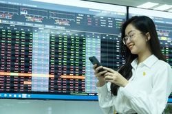 Chứng khoán tuần mới (từ 24 đến 28/2/2025): Lại chờ gió Đông!