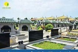 Ngược chiều tâm linh: 'Sống cái nhà, thác cái mồ'