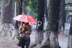 Dự báo thời tiết Thanh Hóa, Hà Tĩnh ngày 25/2: Đêm và sáng có mưa rải rác
