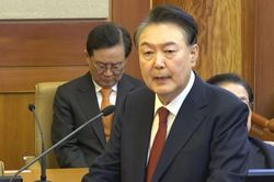 Tổng thống Hàn Quốc Yoon Suk-yeol xin lỗi người dân