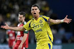 Chơi đẹp, Ronaldo nhường Mane sút penalty