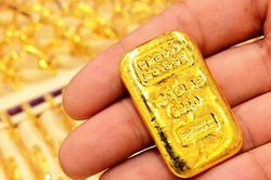 Giá vàng chiều nay 27/2/2025: Giá vàng thế giới và vàng trong nước giảm nhỏ giọt