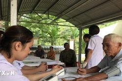 Nâng cao chất lượng chăm sóc sức khỏe cho nhân dân vùng cao, biên giới