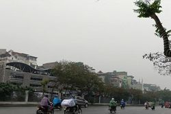 Hà Nội sáng có mưa nhỏ, trưa chiều hửng nắng