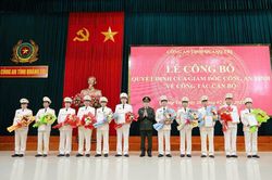 Công an tỉnh Quảng Trị công bố các quyết định về tổ chức bộ máy và công tác cán bộ
