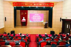 Khai giảng Lớp Trung cấp lý luận chính trị hệ tập trung khóa XV