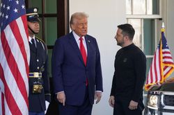 Trang phục của ông Zelensky gây tranh cãi tại Nhà Trắng