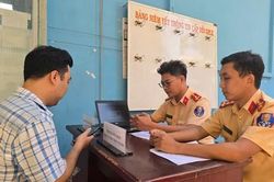 Người dân hài lòng khi được hướng dẫn, giải quyết nhanh chóng