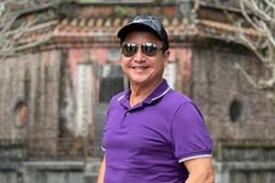 Nghệ sĩ Chí Trung: 'Đám cưới to không đảm bảo cho hôn nhân bền vững'