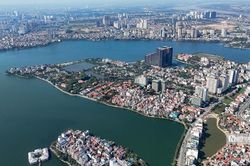 Hà Nội dùng nước thải sau xử lý để bổ cập cho hồ Tây và sông Tô Lịch
