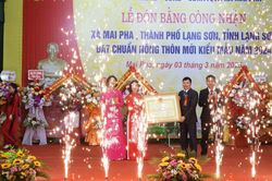 Xã Mai Pha đón bằng công nhận đạt chuẩn nông thôn mới kiểu mẫu