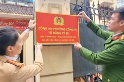 Công tác phục vụ nhân dân, phải đặt lên hàng đầu
