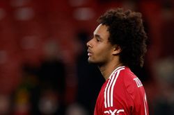 Man United thanh lọc đội hình