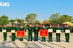 Ra quân huấn luyện đầu năm