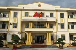 Đề xuất bỏ quy định tự kiểm tra văn bản của chính quyền cấp xã