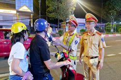 Tiếp tục 'mạnh tay' với 'ma men' để phòng ngừa tai nạn giao thông trên địa bàn tỉnh