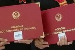 Bản tin 5/3: Công bố xét chức danh giáo sư, phó giáo sư năm 2025