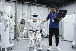 'Thung lũng Silicon' của Trung Quốc tung ra 3 kế hoạch hành động để dẫn đầu về AI, robot