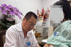 Bác sĩ nhiều lần xin tiền vợ và bạn bè cứu những bệnh nhân 'hai không'